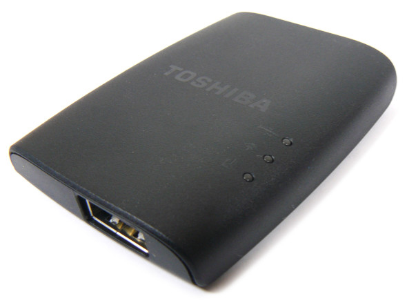 3DTester.de - Toshiba Store.E Wireless Adapter - Bild 1