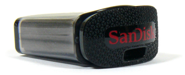 3DTester.de - SanDisk Ultra Fit 16GB USB3.0 - Bild 02