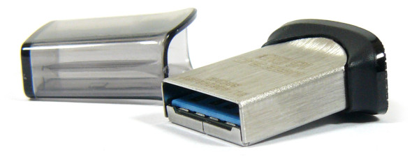 3DTester.de - SanDisk Ultra Fit 16GB USB3.0 - Bild 04