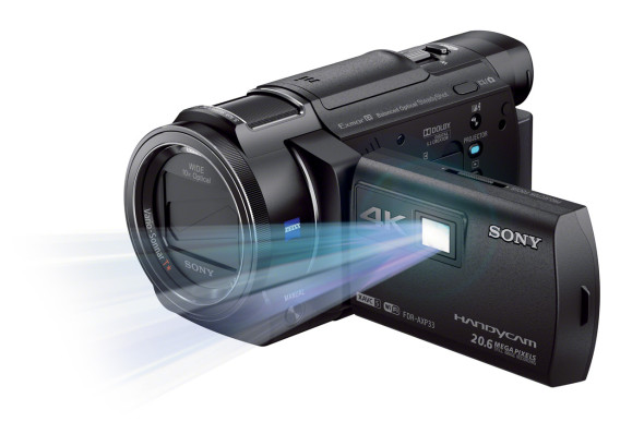 3DTester.de - Sony FDR-AX33 - Camcorder Beamer